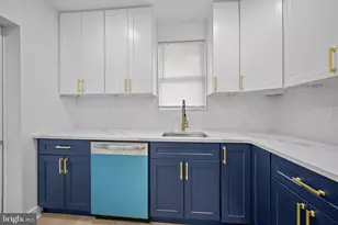 581 Rosalie St, Philadelphia, PA 19120 - Photo 12