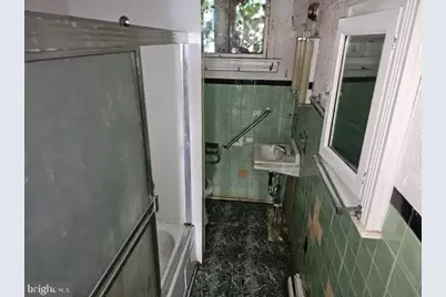 1424 W Sparks Street, Philadelphia, PA 19141 - Photo 2