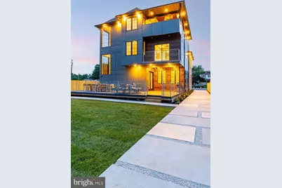 9739 Krewstown Road, Philadelphia, PA 19115 - Photo 4