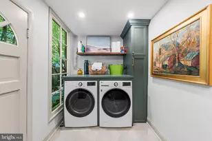 197 E Evergreen Ave, Philadelphia, PA 19118 - Photo 20