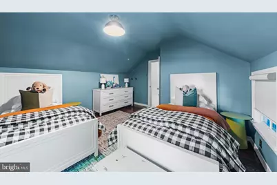 197 E Evergreen Avenue, Philadelphia, PA 19118 - Photo 24