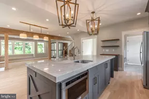 161 Carpenter Ln, Philadelphia, PA 19119 - Photo 8