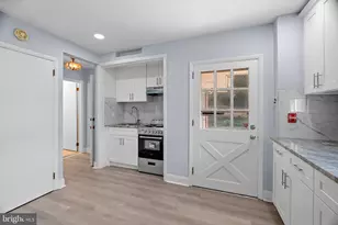 906 Rhawn St, Philadelphia, PA 19111 - Photo 10