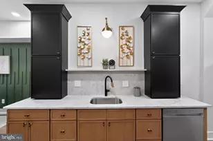 1331 S May St, Philadelphia, PA 19143 - Photo 12