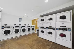 241 S 49th St, Philadelphia, PA 19139 - Photo 14