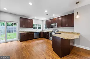 7845 Nixon St, Philadelphia, PA 19128 - Photo 8