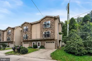 7845 Nixon St, Philadelphia, PA 19128 - Photo 2
