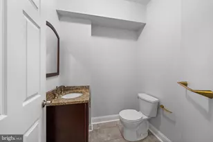 7845 Nixon St, Philadelphia, PA 19128 - Photo 12