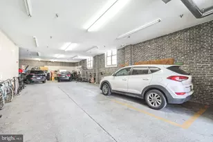 207 Rector St, Philadelphia, PA 19128 - Photo 28