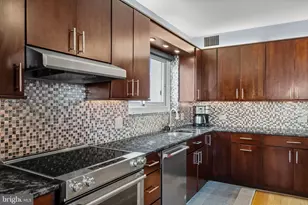 2301 Cherry St, Philadelphia, PA 19103 - Photo 8