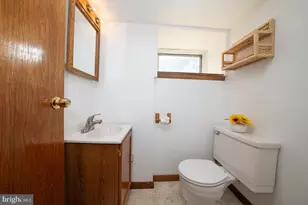 1727 Benson St, Philadelphia, PA 19152 - Photo 32
