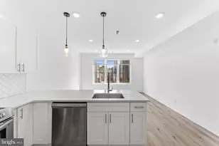 2429 W Thompson St, Philadelphia, PA 19121 - Photo 4