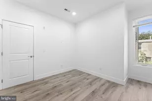 2429 W Thompson St, Philadelphia, PA 19121 - Photo 18