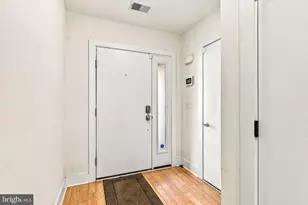 519 Montrose St, Philadelphia, PA 19147 - Photo 6