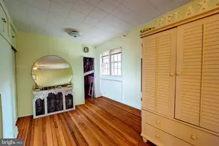 37 E Mermaid Ln, Philadelphia, PA 19118 - Photo 12