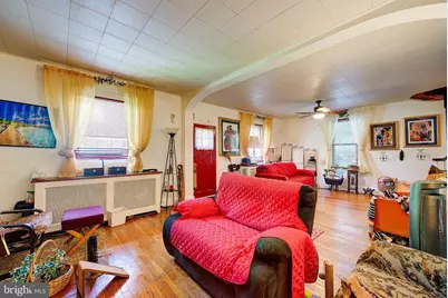 37 E Mermaid Lane, Philadelphia, PA 19118 - Photo 10
