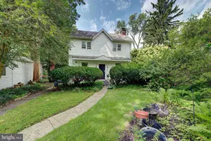 37 E Mermaid Ln, Philadelphia, PA 19118 - Photo 4