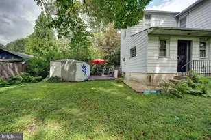 37 E Mermaid Ln, Philadelphia, PA 19118 - Photo 20