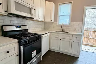 2555 N Hollywood St, Philadelphia, PA 19132 - Photo 6