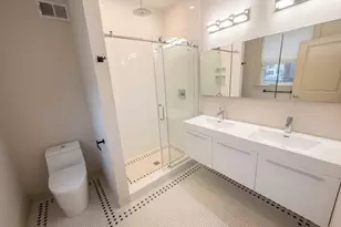 1331 S Opal St, Philadelphia, PA 19146 - Photo 10