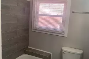 2442 W Montgomery Ave, Philadelphia, PA 19121 - Photo 14