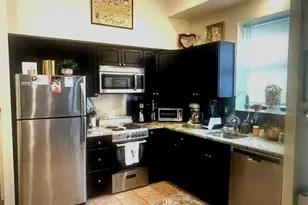 932 Pine St, Philadelphia, PA 19107 - Photo 1