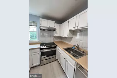 605 N 44th Street, Philadelphia, PA 19104 - Photo 12