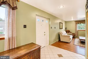 369 Helene Pl, Philadelphia, PA 19116 - Photo 6