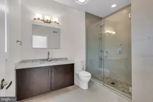 412 N Front St, Philadelphia, PA 19123 - Photo 24