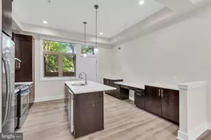 412 N Front St, Philadelphia, PA 19123 - Photo 12