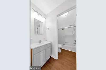 1318 Bainbridge Street, Philadelphia, PA 19147 - Photo 10