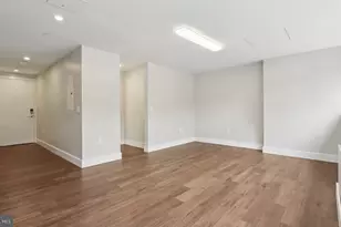 2200 Benjamin Franklin Pkwy, Philadelphia, PA 19130 - Photo 26