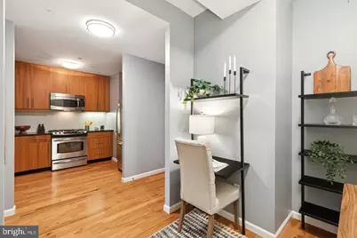 1425 Locust Street #4F, Philadelphia, PA 19102 - Photo 8