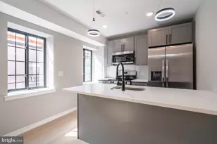 719 Dickinson St, Philadelphia, PA 19147 - Photo 2