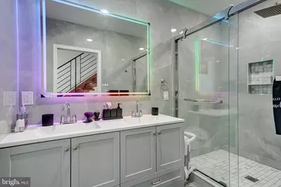 2611 S Marshall Street, Philadelphia, PA 19148 - Photo 4