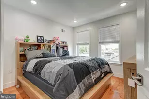 2611 S Marshall St, Philadelphia, PA 19148 - Photo 2
