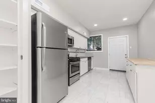 2747 E Pacific St, Philadelphia, PA 19134 - Photo 8