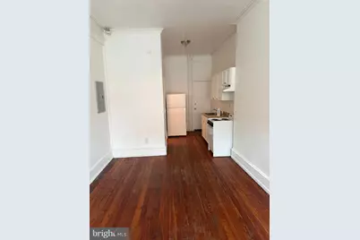 2083 Clearfield Street #1ST FLOOR FRONT, Philadelphia, PA 19134 - Photo 2