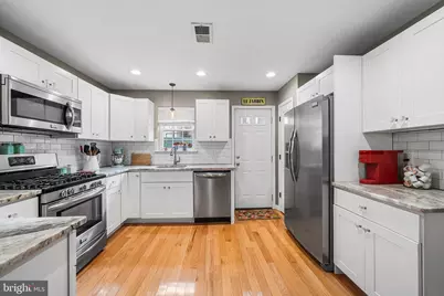 1925 S Sartain Street, Philadelphia, PA 19148 - Photo 12