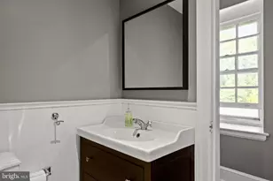 609 W Hortter St, Philadelphia, PA 19119 - Photo 28
