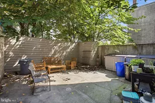 953 N Randolph St, Philadelphia, PA 19123 - Photo 16
