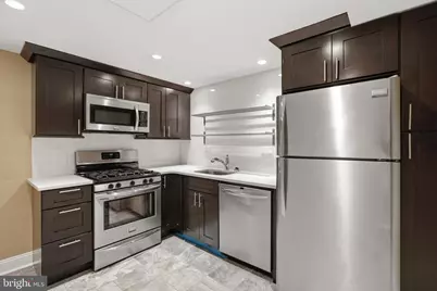 953 N Randolph Street #2R, Philadelphia, PA 19123 - Photo 8