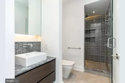 725 Chestnut Street #2, Philadelphia, PA 19106 - Photo 24