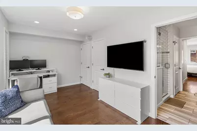 631 Addison Street, Philadelphia, PA 19147 - Photo 20