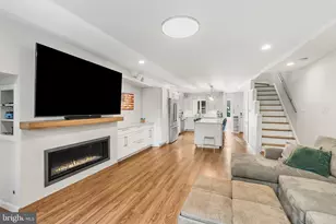 631 Addison St, Philadelphia, PA 19147 - Photo 6