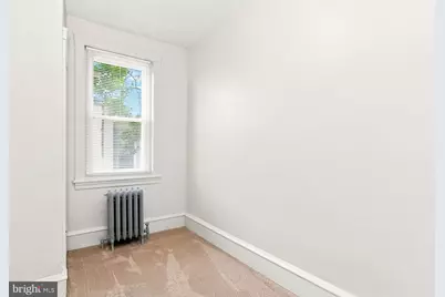 1013 Ithan Street S, Philadelphia, PA 19143 - Photo 10