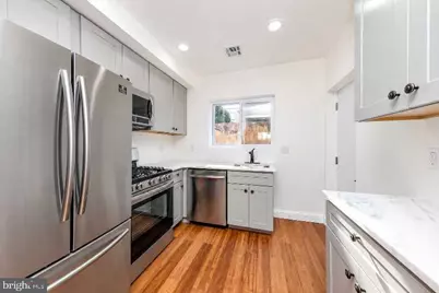 510 Manton Street, Philadelphia, PA 19147 - Photo 12