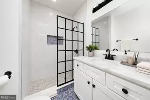 510 Manton St, Philadelphia, PA 19147 - Photo 34