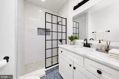 510 Manton Street, Philadelphia, PA 19147 - Photo 34