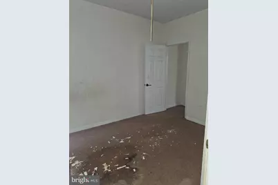 7033 Saybrook Avenue, Philadelphia, PA 19142 - Photo 22